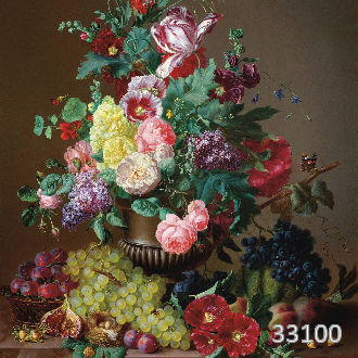 Натюрморт с бутонами