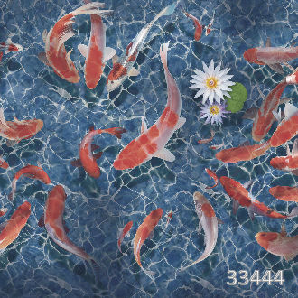 Карпы в пруду